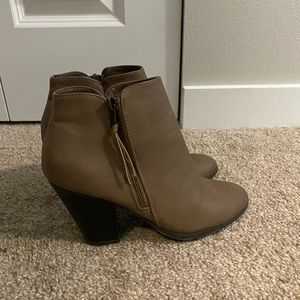 heeled booties